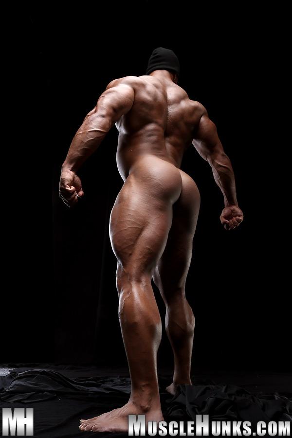 MuscleHunks Titan aka Christian Salcedo