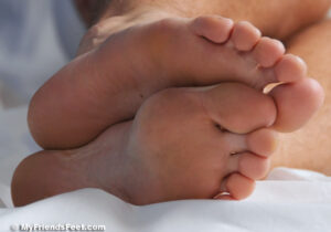 College Football Player Leo’s Size 10 1/2 Feet