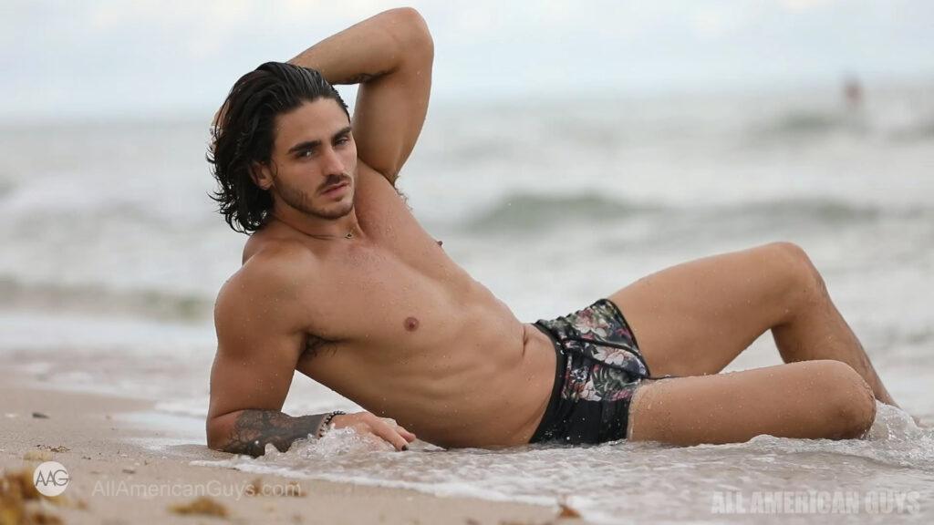 Joshua, Fit New Dude Behind the Scenes