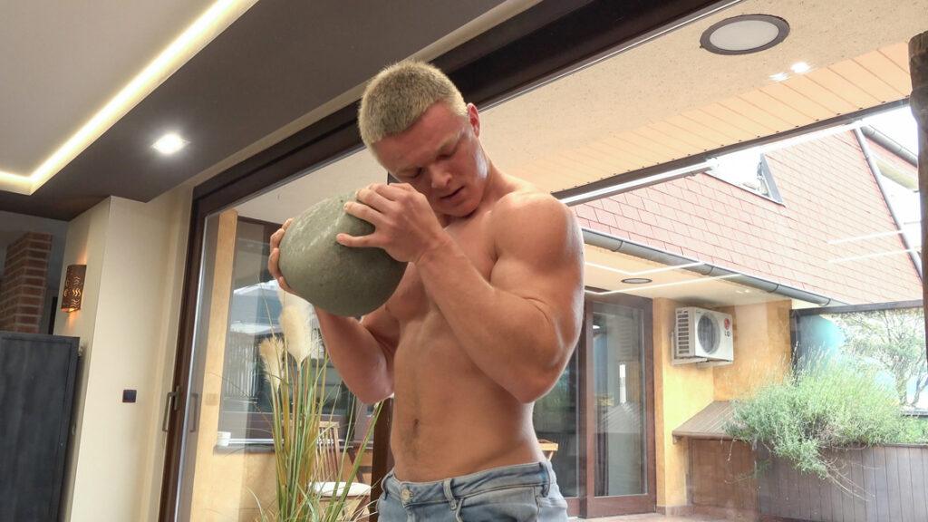 Casper Nichols & Finn Adler