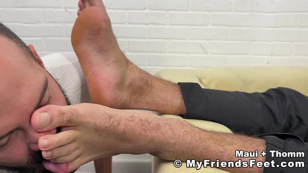 Maui's Size 15s Worshiped