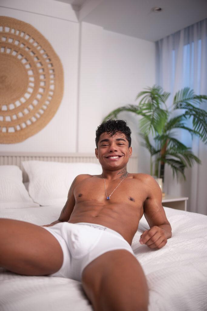 Gui Souza, Gato Vira Lata, Leao