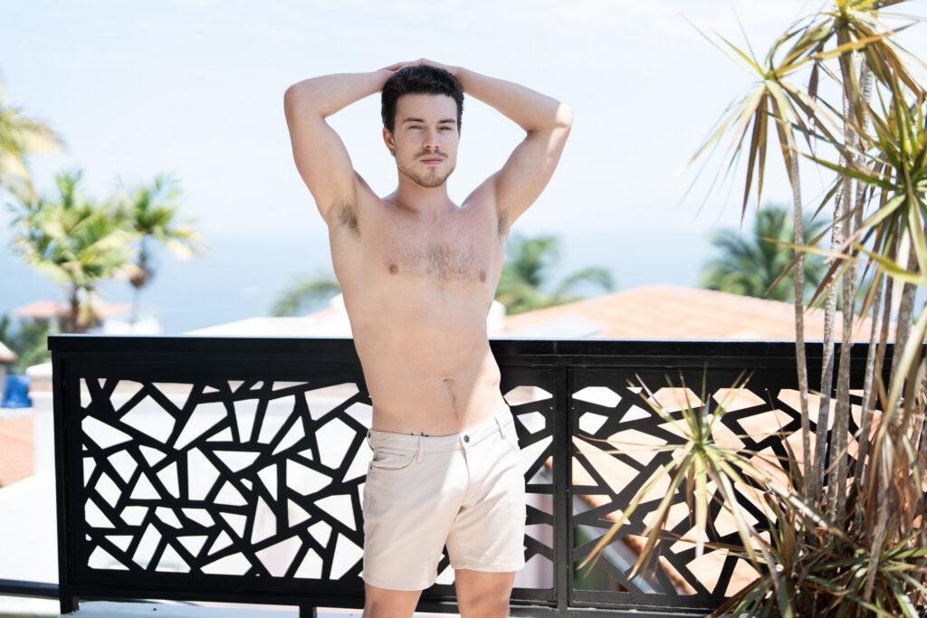 Arno Antino, Mike Monroe, Luca Zae