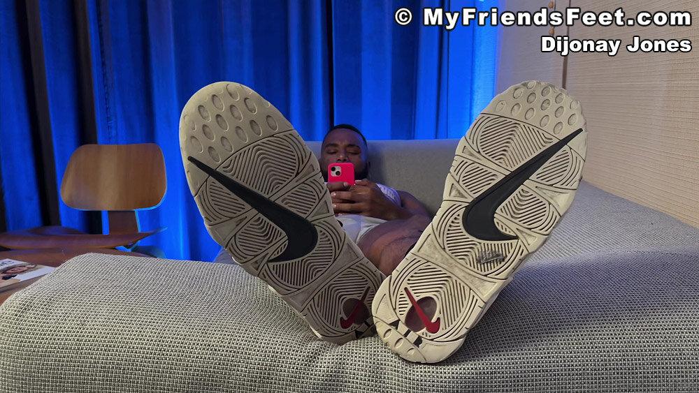 Dijonay Jones' Feet