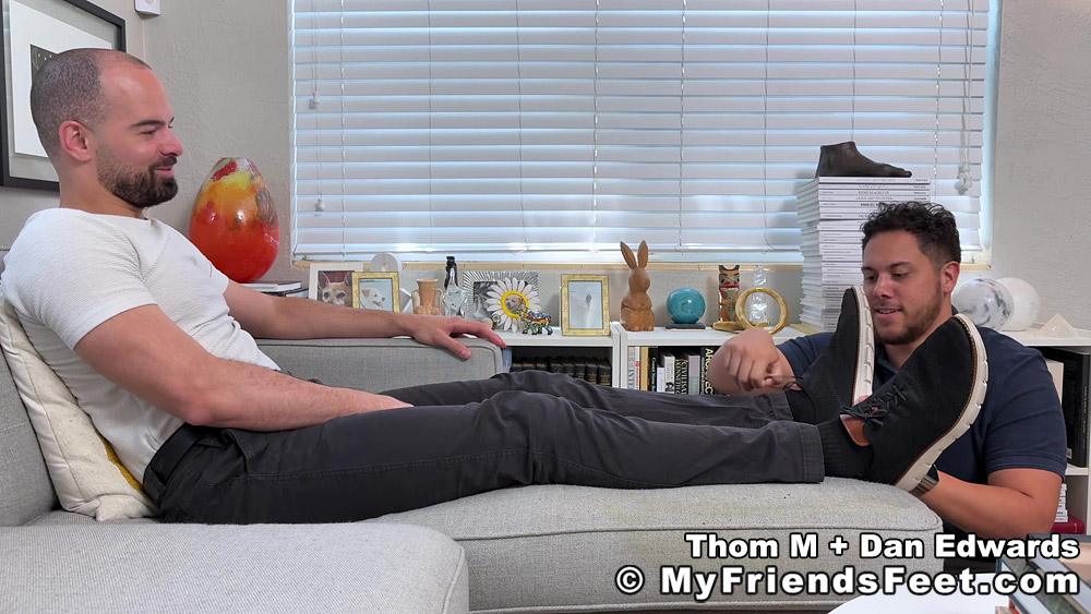 MyFriendsFeet Thom's Feet & Socks Worshiped